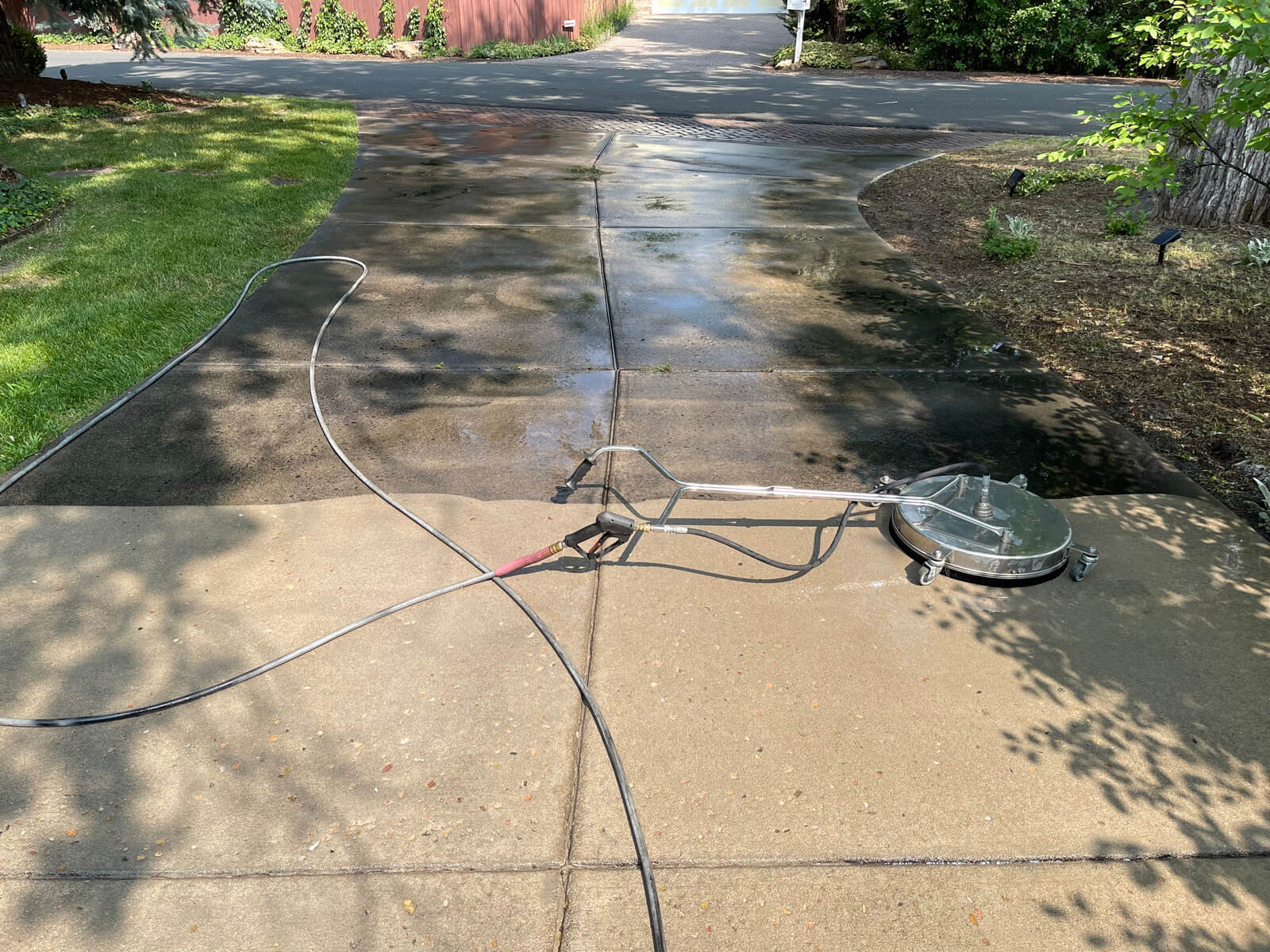 Aurora Driveway Cleaning
